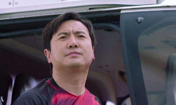 谢娜|谢娜说名字带“娜”的都是美女，沈腾随口说出3个名字，全场笑喷了