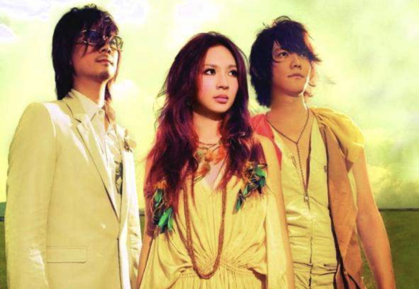 『飞儿乐团』曾误以为自己是乐队灵魂，飞儿乐队把主唱赶走？如今怎么样了