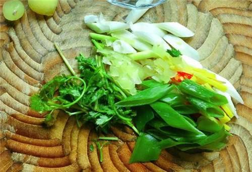 「食材」花蛤的家常做法，鲜美入味下酒下饭都很棒，营养丰盛做法简单