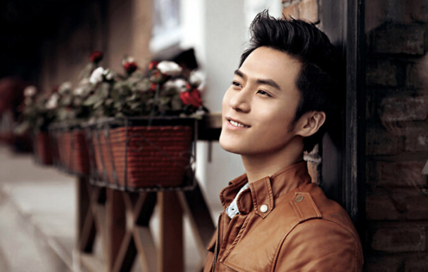 林心如▲他被林心如“坑”了7年，低谷时被赵丽颖拉了把，如今片约不断！