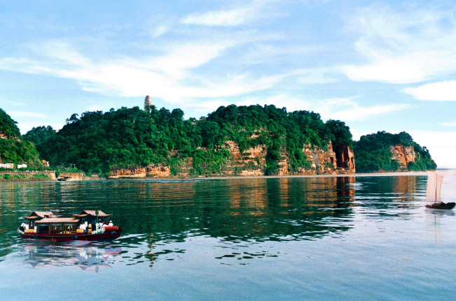 颜夕趣史|他因一张照片获奖5000元,25年过后却表示钱给少了,要280万