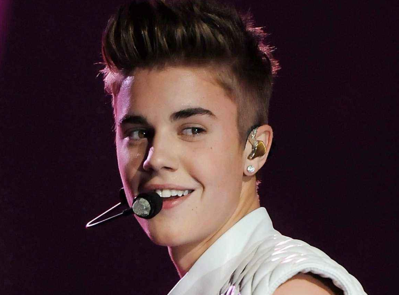 范玮琪@由于一个小的音乐视频，14岁的他，开启了自己的乐坛之路