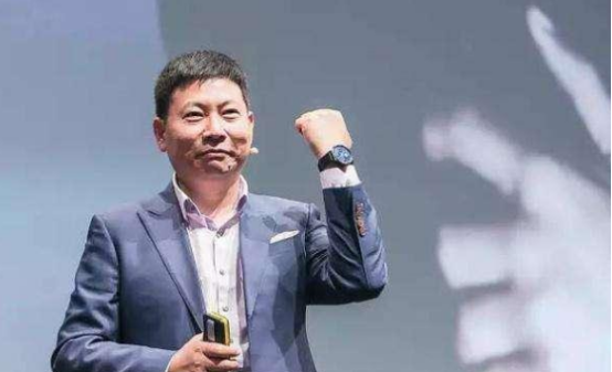 [华为]美科技巨头突然宣布，特朗普“喜从天降”？华为态度让人“很意外”