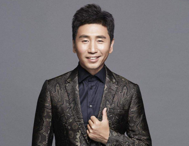 |曾因一首歌大红大紫,今48岁过于凄凉?打扮邋遢险些认不出