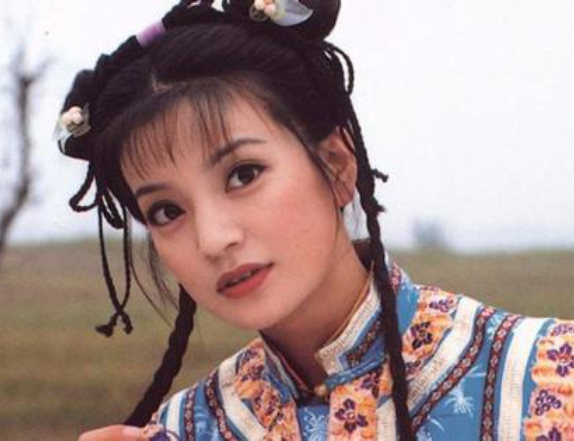 琼瑶|小燕子紫薇原定人选曝光,难怪琼瑶看不上林心如,原定紫薇太漂亮