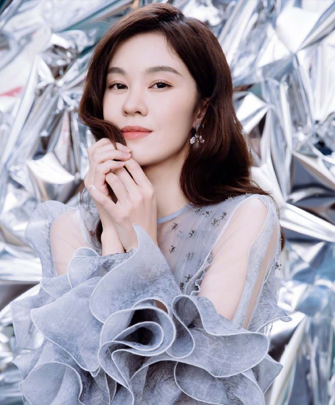 【乘风破浪的姐姐】《乘风破浪的姐姐》开播后受好评！选手实力强，哪位表现更佳？