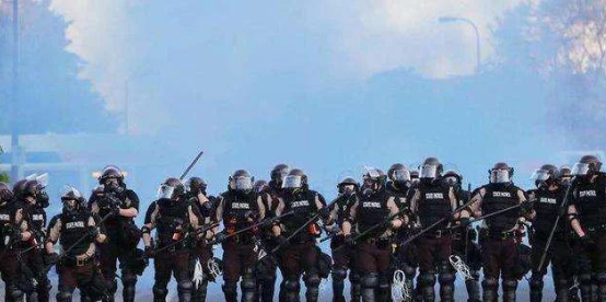 #后遗症#偷鸡不成蚀把米,黑人暴乱“后遗症”出现!多国拒绝黑人入境!