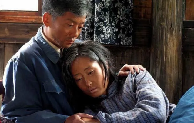 哮天犬|“二郎神”胡子花白老态十足，“哮天犬”却成不老男神，还获得影帝