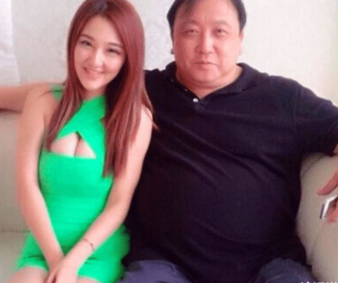 吴奇隆|王晶为何被称为“王三日”？娱乐圈水太深，想做“晶女郎”就得付出