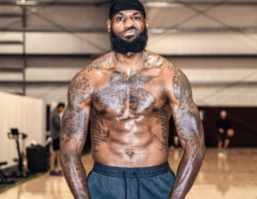 湖人队|湖人是总冠军!为什么都支持湖人夺冠?美媒列出五条原因,球迷:无法反驳