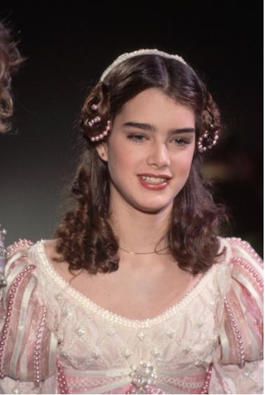 #迈克尔·杰克逊#迈克尔杰克逊最爱，之前6次受孕失败，因太漂亮被称世界第八大奇迹