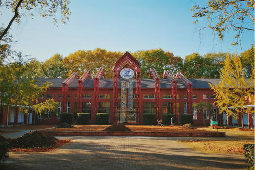 武汉|武汉这四所重点大学可能会降分？今年的高考生请注意！