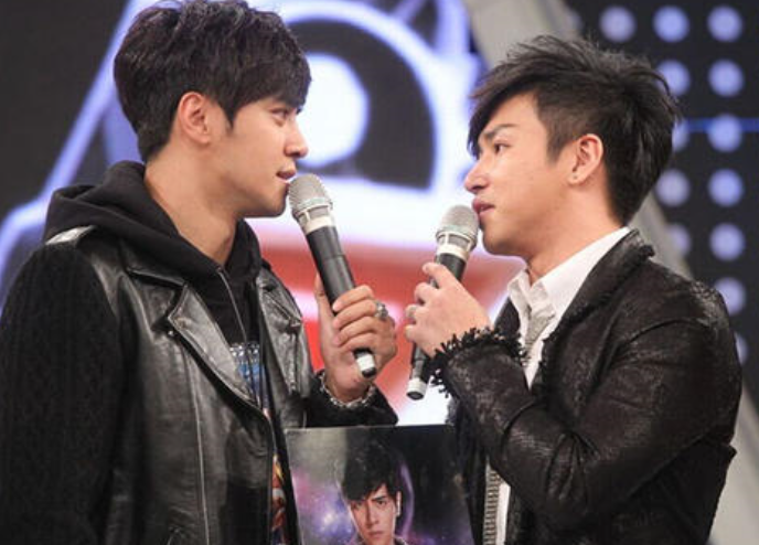 玖月奇迹|同是双人组合,Twins成姐妹,玖月奇迹成夫妻,而他们却成了仇人!