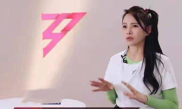 伊能静|“浪姐们”关系初见端倪：伊能静王丽坤关系成谜，张雨绮独宠一人