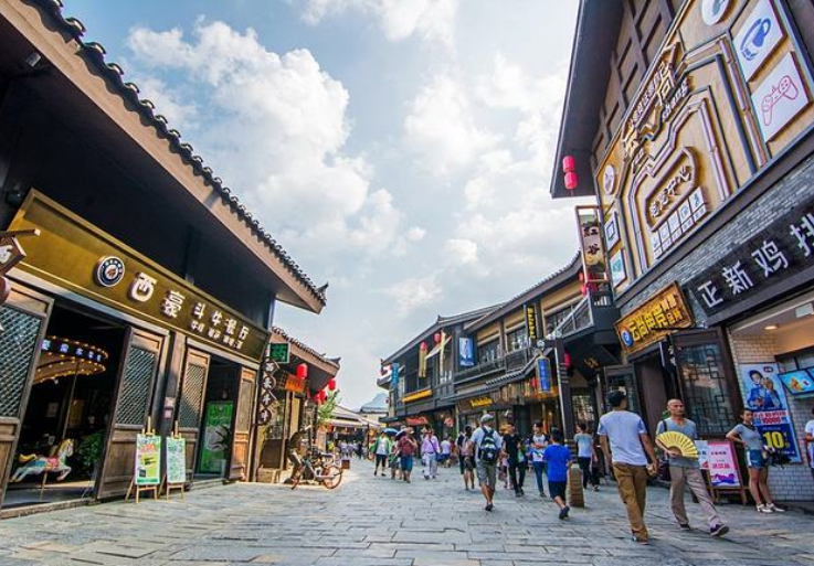 贵州■贵州曾斥资13亿打造的后天景点，至今不收门票，收入却不断翻倍！