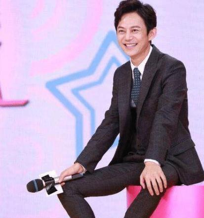 琉璃|何老师娱乐圈里唯一仇人，见面全程黑脸，说永远不原谅他