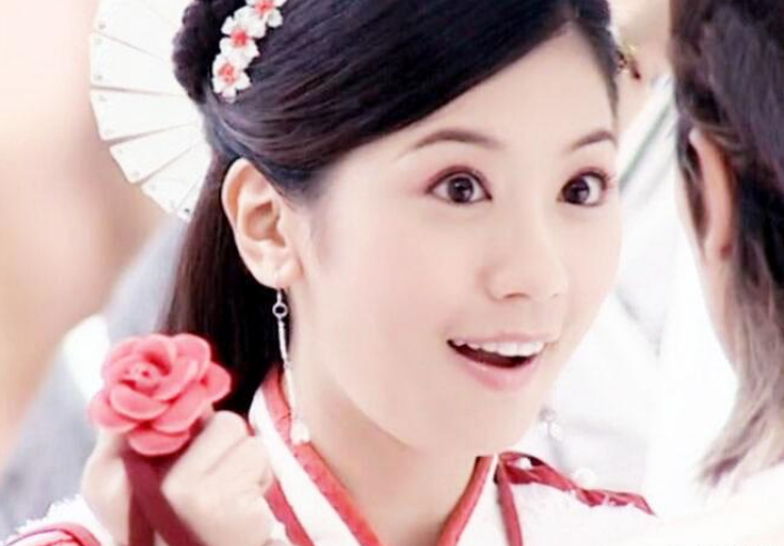 「赵敏」无论是贾静雯,还是陈钰琪、安以轩,扮演的赵敏,都统统输给了她