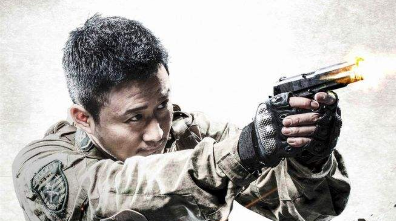 吴京@鹿晗愿无片酬参演《战狼3》，吴京回答是亮点，网友表示情商高