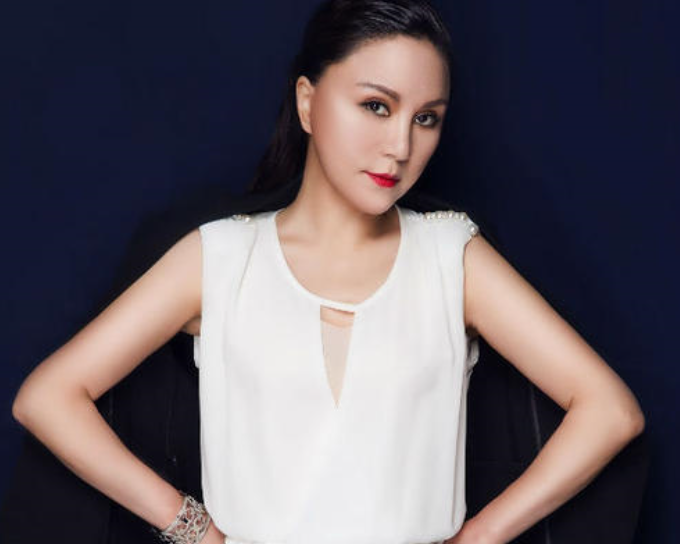 央视|耍大牌被央视封杀，曾7次上春晚，如今街头卖艺无人识！