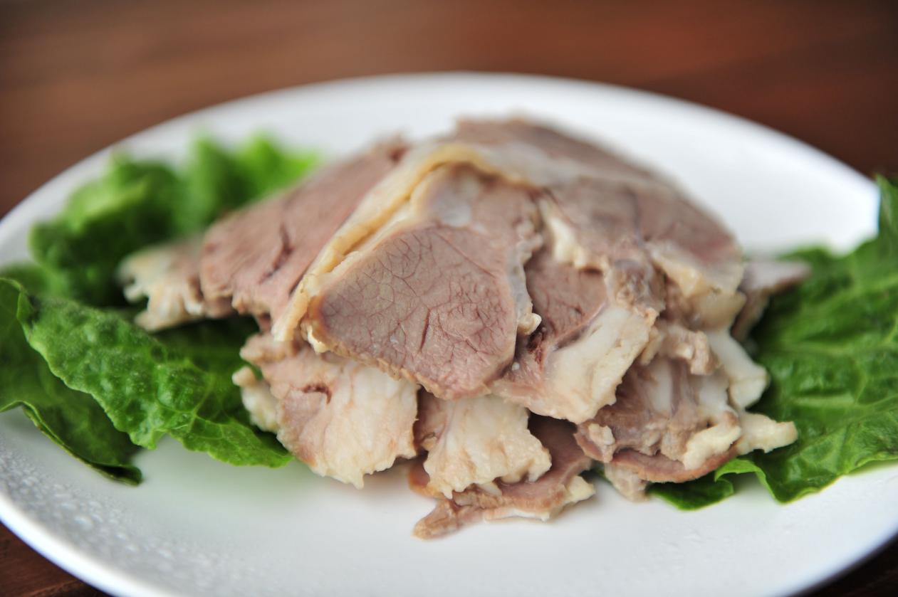 草莓▲“鱼羊为鲜”是鱼头和羊肉加在一起？错了！背后意思挺深远