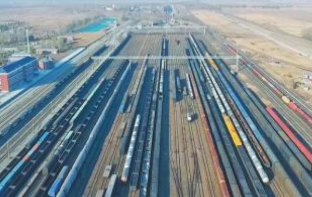 『美国』中国四川一声巨响，美国根本没想到，我国会取得如此大的成就！