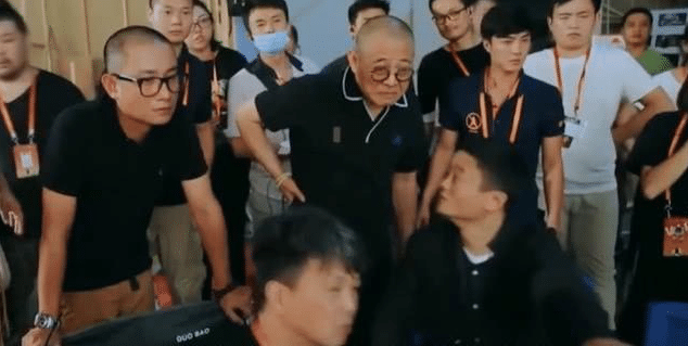 [李连杰]洪金宝谈马云：有钱是了不起，但我不是他请来的，是李连杰叫我来的