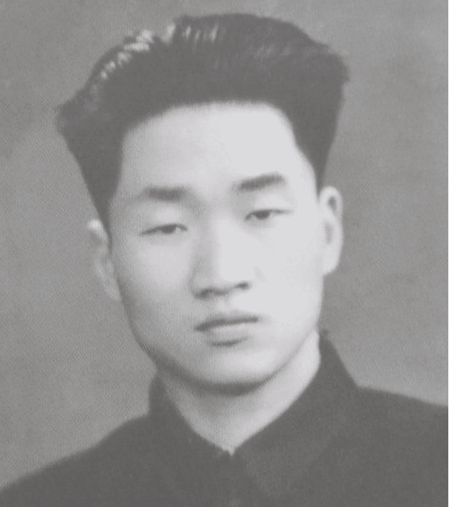 毛岸英|毛主席次子毛岸青，4岁离父，7岁丧母，儿子为中国最年轻的少将