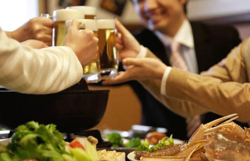 肝功能|男性长期不喝酒的四大好处，都要看一看！