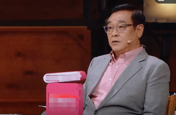 尔冬升|了解尔冬升的5段情史之后，就会明白为什么他评价王楚然长相一般