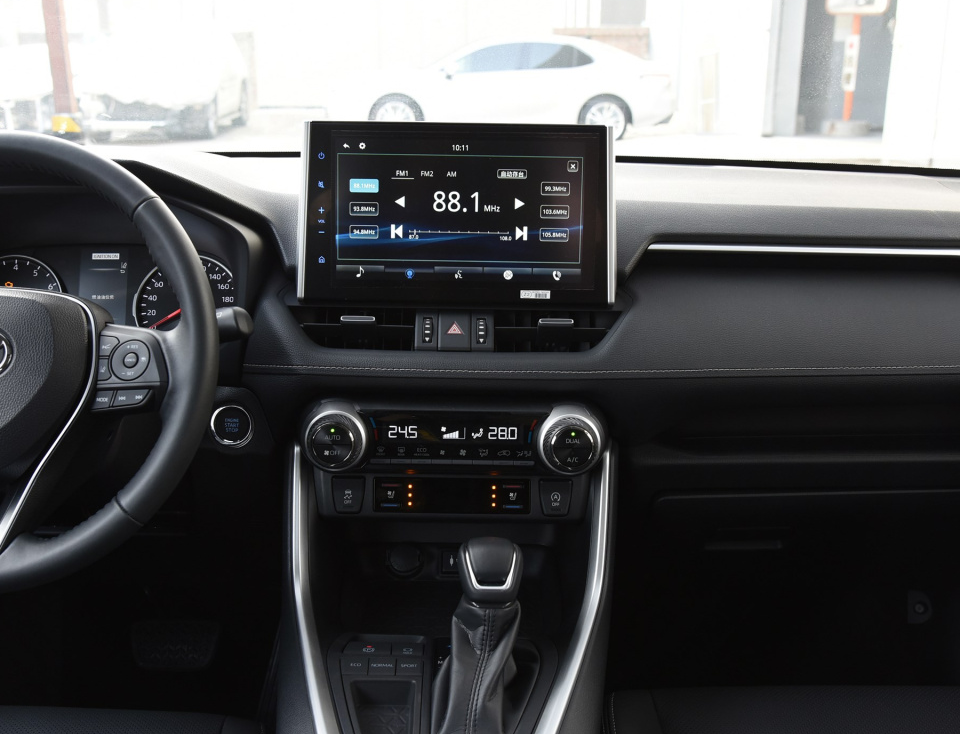 长安汽车|又一丰田“神车”，颜值甩CR-V十条街，17.18万起