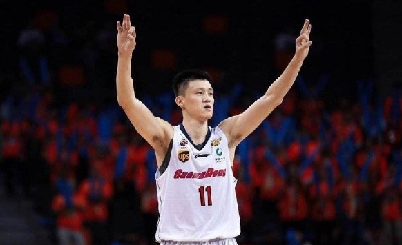 辽宁男篮|他被辽宁篮球遗弃，总决赛给家乡球队致命打击，如今是国家队队长