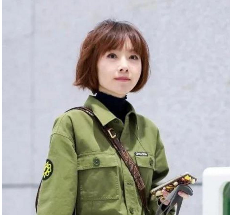 鲁豫|鲁豫终于“发福”，不再骨瘦如柴，网友：这样好看多了