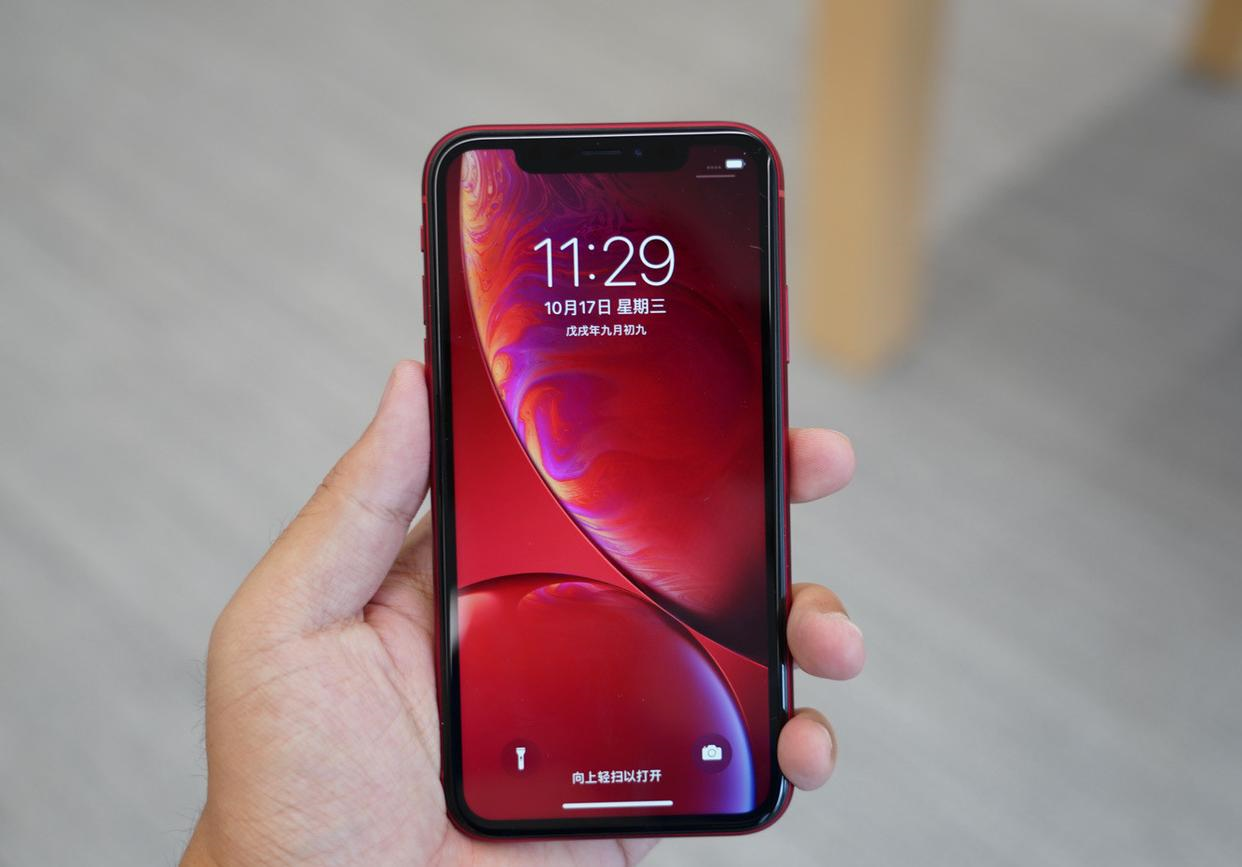 『三星galaxy s10』从iPhone XR换到三星S10+，自用一个月后体验。