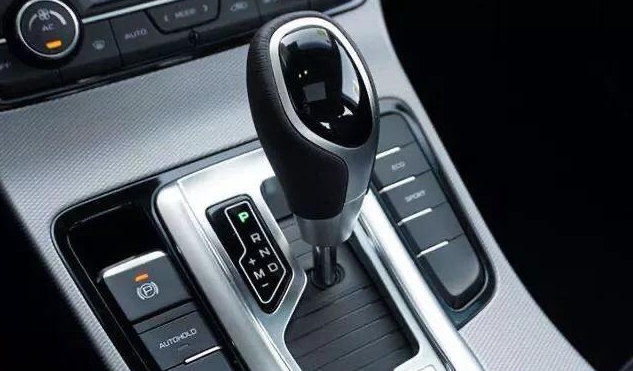 自动挡|自动挡的车频繁在D档和N档之间切换,对车子有什么影响吗?