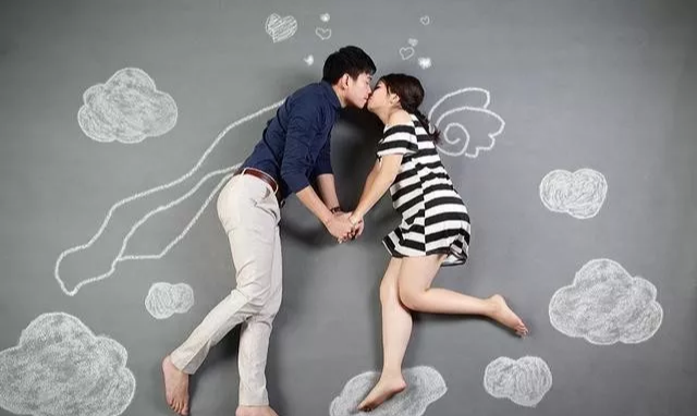 桃花朵朵开|烂桃花多，日子过得不好的生肖