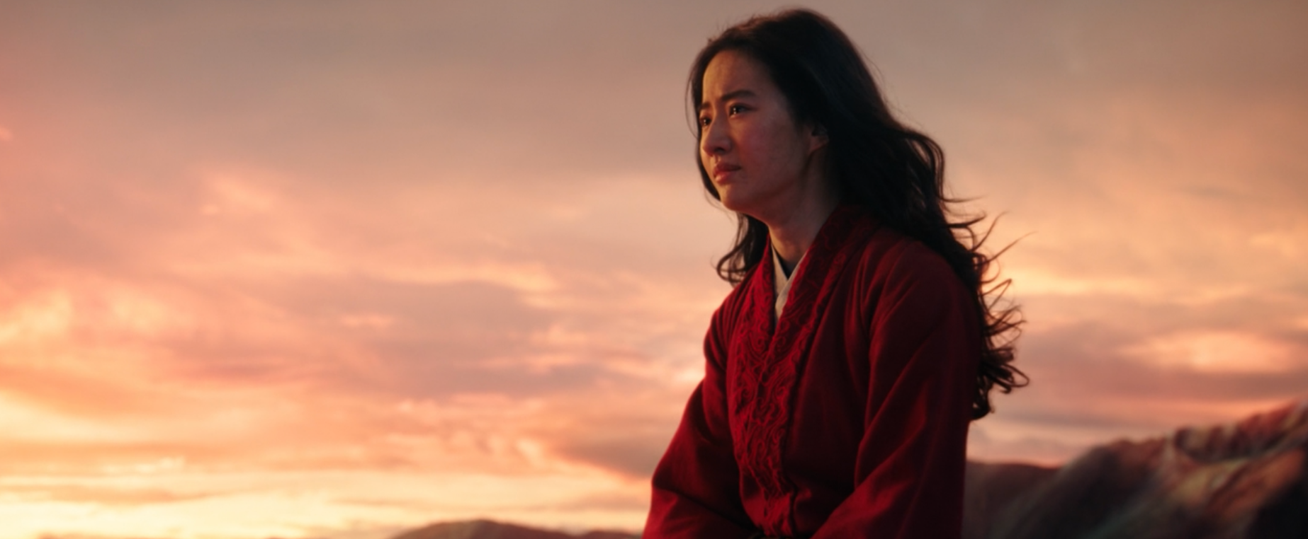 八佰|上映整整29天，被网友抵制被《八佰》压制，这部大片最终破了5亿