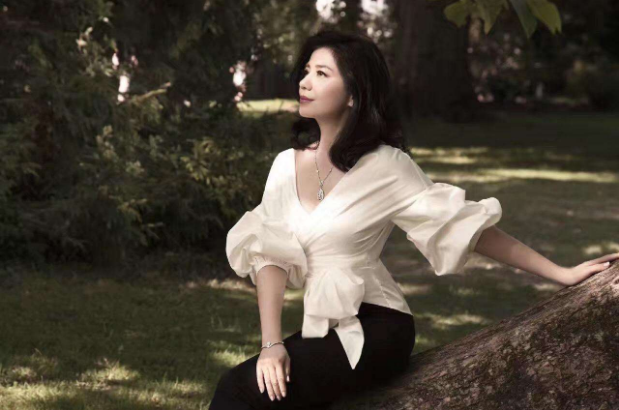 娱乐圈|宣布退圈永不复出的3大明星，没有半点食言，退得干净彻底