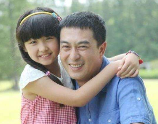 张嘉益|张嘉译捧红的四位“女儿”,前三位全都红成巨星,唯独演技最好的她被人遗忘