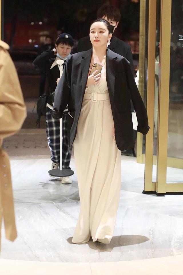 阚清子|阚清子最早的出道作品，很多人没看过，竟然如此清纯