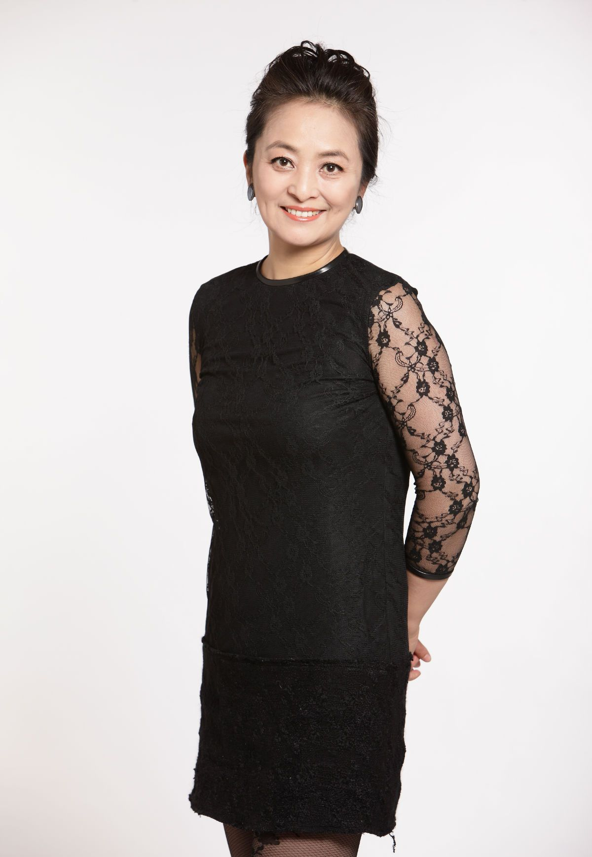 [李勤勤]誓死不嫁中国人，三嫁老外都被“退货”，如今还带日本儿子回国捞金