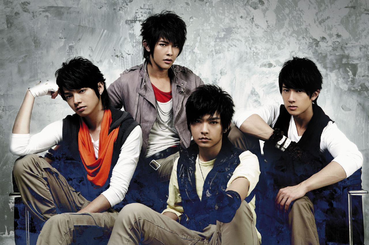 吴尊:15年后再看飞轮海:吴尊、汪东城、炎亚纶、辰亦儒差距为何这么大呢