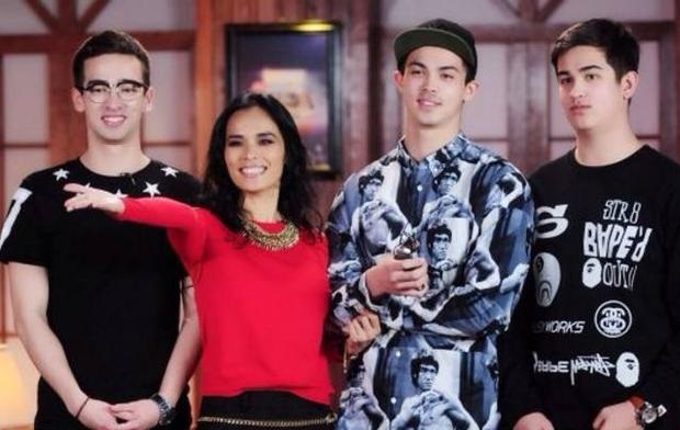 [赵雅芝]韦唯三个孩子，林青霞三个孩子，赵雅芝三个孩子，简直天壤之别