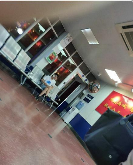 话晴空|女子洗澡遭合租异性2次闯入，观看5分钟叫嚣：你已经被我看光了！