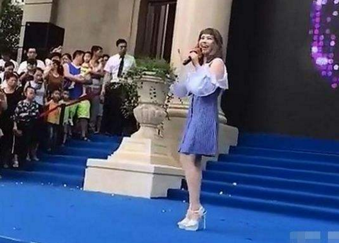 徐怀钰|当年星爷再三迁就仍请她不动，谁知2年就过气，如今走穴为生