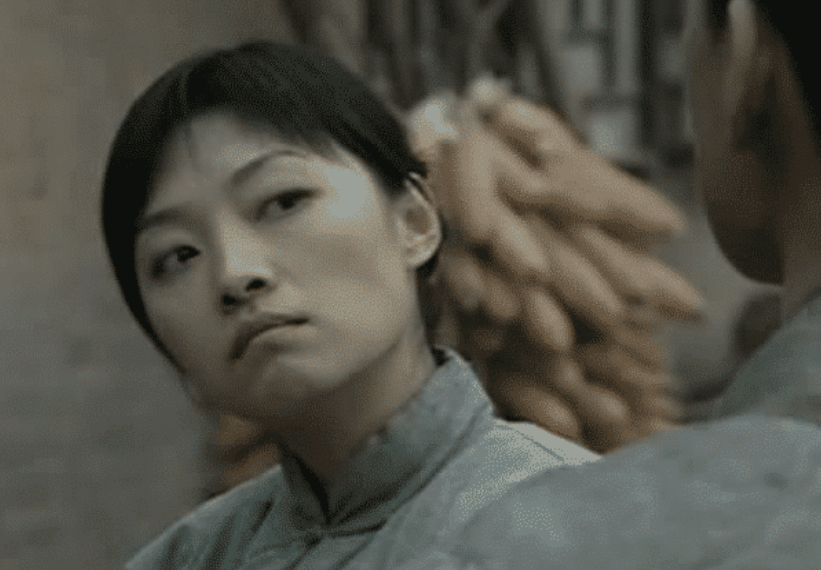 李云龙■同样是“李云龙”的婚宴，旧版都在啃白菜，新版吃的比国军都好！