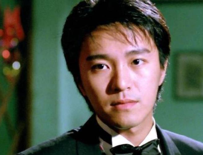 周星驰|周星驰一辈子只写过一首歌，几乎人人都会唱，播放量过亿！