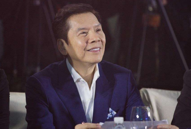 颜夕趣史|他是北京90年代的混混，追着向华强打到深圳，仅凭一把刀闯浙江村