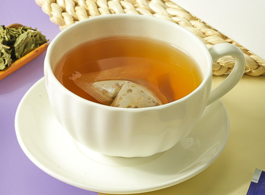 脾胃|肺最爱“一种水”，不是冰糖雪梨，平时可劲喝，咽炎咳嗽一举歼灭！