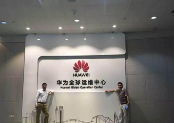 [华为]美科技巨头突然宣布，特朗普“喜从天降”？华为态度让人“很意外”