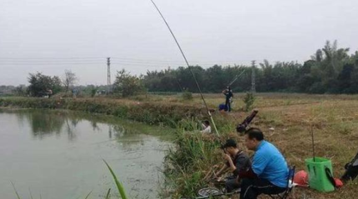 |总是脱钩跑鱼，如何应对才最有效？钓鱼大神教你三招，此后没烦恼
